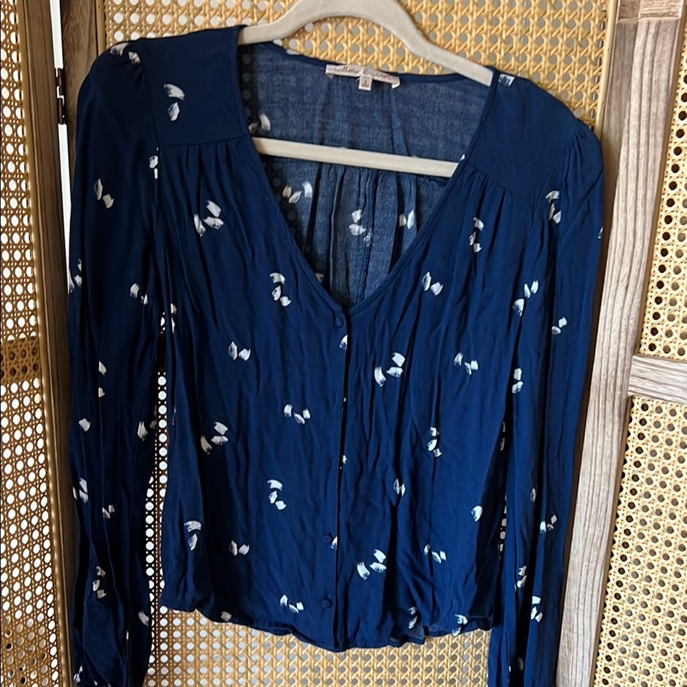 Women's Blue Button-Up Top